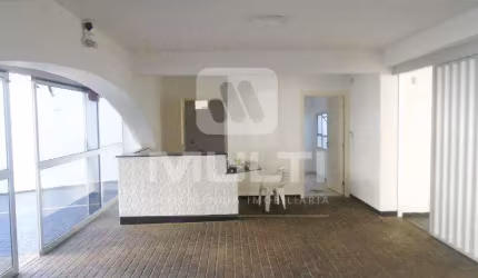 Apartamento com 1 quarto à venda no Martins, Uberlândia  por R$ 6.100.000