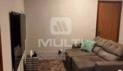 Apartamento com 2 quartos à venda no Presidente Roosevelt, Uberlândia  por R$ 295.000