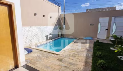 Casa com 3 quartos à venda no Jardim Patrícia, Uberlândia  por R$ 1.100.000