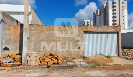 Terreno à venda no Jardim Auroras, Uberlândia  por R$ 210.000