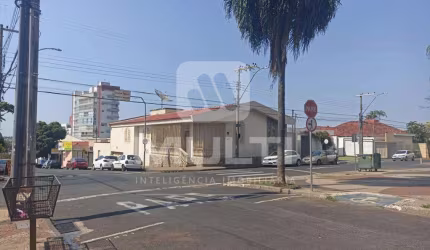 Ponto comercial à venda no Centro, Uberlândia  por R$ 1.100.000