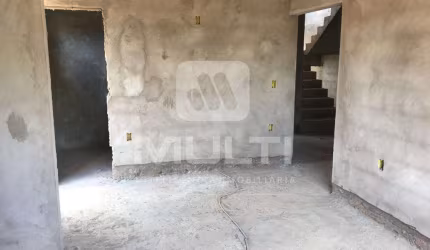 Casa com 4 quartos à venda no Nova Uberlândia, Uberlândia  por R$ 990.000