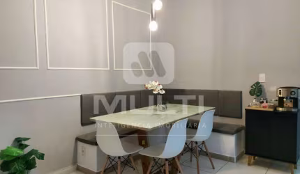 Apartamento com 2 quartos à venda no Luizote de Freitas, Uberlândia  por R$ 240.000