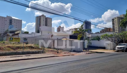 Terreno comercial à venda no Osvaldo Rezende, Uberlândia  por R$ 2.200.000