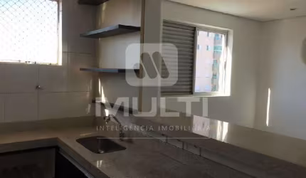 Cobertura com 3 quartos à venda na Nossa Senhora Aparecida, Uberlândia  por R$ 650.000