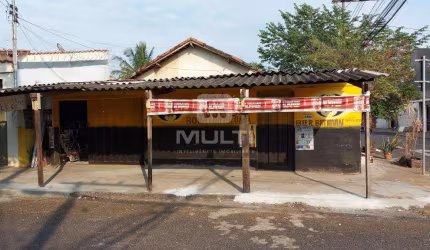 Terreno à venda no Presidente Roosevelt, Uberlândia  por R$ 290.000