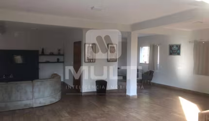 Chácara / sítio com 3 quartos à venda no Chácaras Eldorado, Uberlândia  por R$ 2.000.000