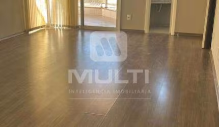 Apartamento com 4 quartos para alugar no Copacabana, Uberlândia  por R$ 5.600