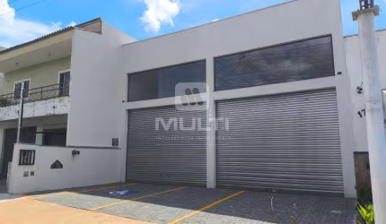 Barracão / Galpão / Depósito para alugar em Granada, Uberlândia  por R$ 8.000