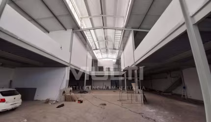 Casa comercial para alugar no Centro, Uberlândia  por R$ 42.000