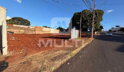 Terreno comercial para alugar no Tubalina, Uberlândia  por R$ 3.500