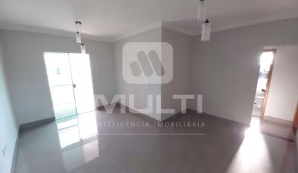 Apartamento com 3 quartos para alugar no Brasil, Uberlândia  por R$ 3.800