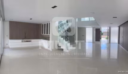 Casa em condomínio fechado com 4 quartos para alugar no Jardim Karaíba, Uberlândia  por R$ 22.000