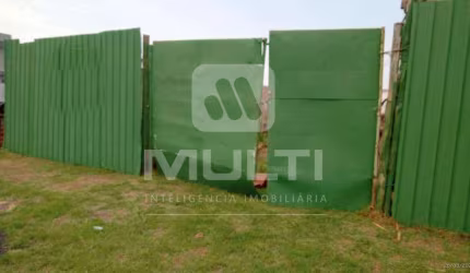 Terreno em condomínio fechado à venda no Alphaville, Uberlândia  por R$ 675.000