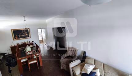 Casa comercial à venda no Tabajaras, Uberlândia  por R$ 1.000.000