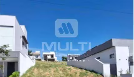 Terreno em condomínio fechado à venda no Terras Alpha Uberlândia, Uberlândia  por R$ 380.000