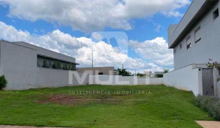 Terreno em condomínio fechado à venda no Jardim Sul, Uberlândia  por R$ 950.000