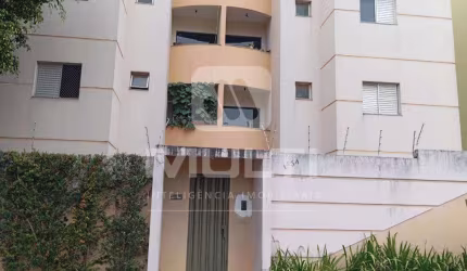 Apartamento com 3 quartos para alugar na Nossa Senhora das Graças, Uberlândia  por R$ 1.600