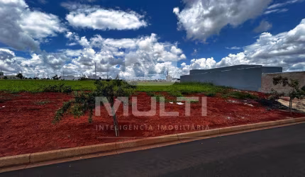 Terreno comercial à venda no Tocantins, Uberlândia  por R$ 550.000