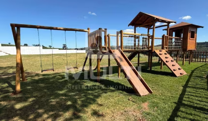 Terreno em condomínio fechado à venda na Área Rural de Uberlândia, Uberlândia  por R$ 700.000