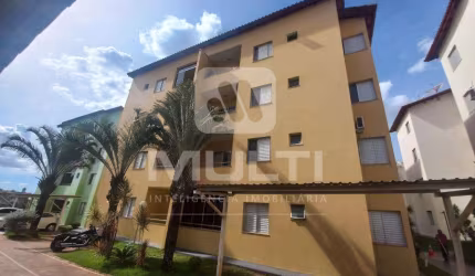 Apartamento com 3 quartos para alugar no Chácaras Tubalina e Quartel, Uberlândia  por R$ 1.300