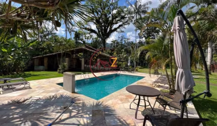 CASA A VENDA NA PRAIA DE CAMBURI