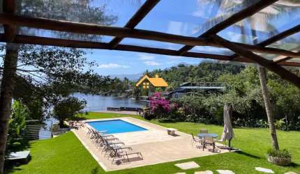 CASA PARA LOCACAO DE TEMPORADA PRAIA DE BARRA DO UNA