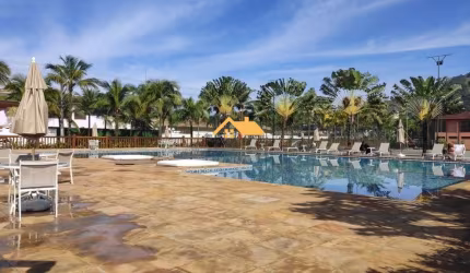 Imperdível! Casa em condomínio de luxo em Maresias, São Sebastião-SP: 4 quartos, 4 suítes, 2 salas, 4 banheiros, 2 vagas, 204m².