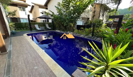 CASA EM CONDOMÍNIO NA PRAIA DE JUQUEHY