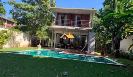 Imóvel em condomínio exclusivo de Maresias, São Sebastião-SP: 4 quartos, 4 suítes, 3 salas, 5 banheiros, 4 vagas, 300m².