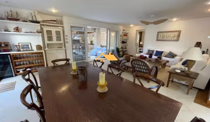 Luxuosa Casa em Condomínio à Venda em São Sebastião-SP: 6 quartos, 6 suítes, 3 salas, 6 banheiros, 2 vagas, 400m² na Baleia.