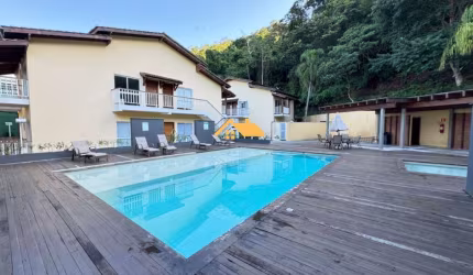 CASA EM CONDOMÍNIO NA PRAIA DE JUQUEHY