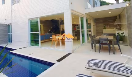Casa em condomínio: 4 quartos, 4 suítes, 2 salas, 4 banheiros, 2 vagas. 200m² em Juquehy, São Sebastião-SP. Venha conhecer!