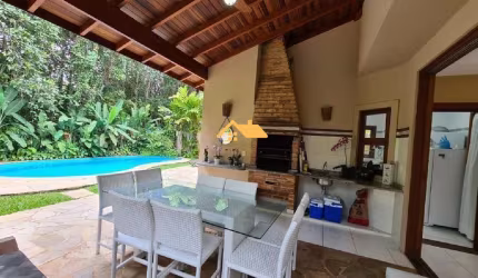Casa em Condomínio de Luxo na Baleia: 6 Quartos, 6 Suítes, 2 Salas, 7 Banheiros, 3 Vagas, 250m² em São Sebastião-SP!