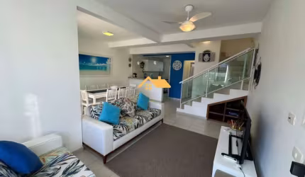 Linda Casa em Condomínio à Venda em Juquehy, São Sebastião-SP: 4 quartos, 1 suíte, 2 salas, 3 banheiros, 2 vagas, 160m².