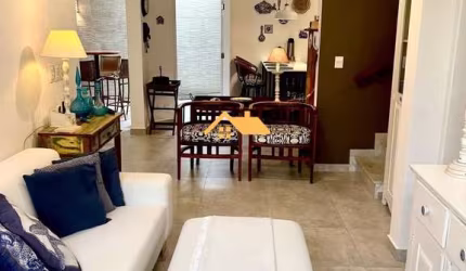 Casa  em condomínio à venda em Juquehy, São Sebastião-SP: 4 quartos, 2 suítes, salas amplas e garagem.