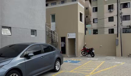 Apartamento novo  no térreo no bairro Damas