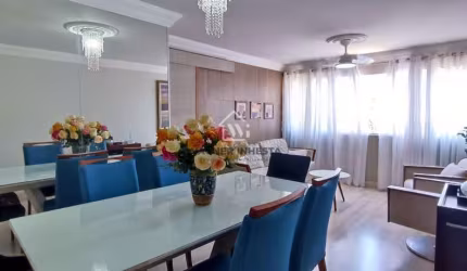 Apartamento à venda na Zona 03, com 3 quartos, semi mobiliado, no Residencial Viena, Av Mauá, em Ma