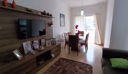 Lindo sobrado com 05 quartos à venda no Jardim Paris em Maringá PR.
