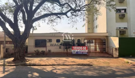 Oportunidade! Baixou o preço, Casa à venda com area total de 630m² na Zona 07 acima da Av. Colombo,