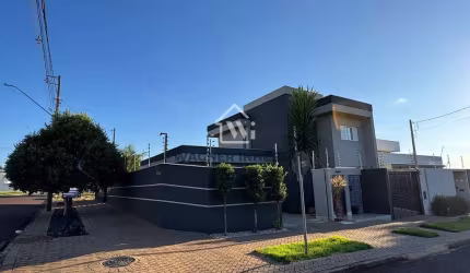 Venha se encantar com este maravilhoso sobrado de esquina, mobiliado à venda, Bom Jardim, Maringá,