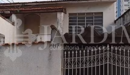 ÓTIMA LOCALIZAÇÃO NA VILA MONTEIRO