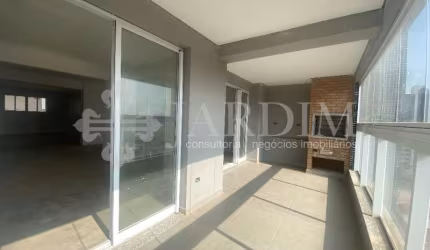 APARTAMENTO | CENTRO | ED. FLORIANO
