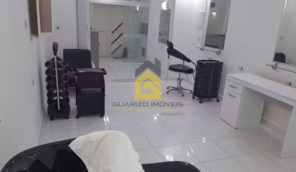 Salão Comercial à Locação com 56 m²  montada - Assunção - S.B.C