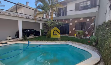 Sobrado à venda com 260 m² , 4 Quartos - Jardim Independência - S.B.C