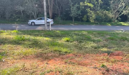 Ótimo Lote/Terreno quase PLANO para venda possui 250 m² Bella Cittá Fazenda Rodeio