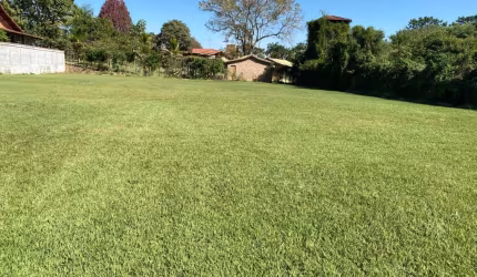 MARAVILHOSO terreno 40 x 51 TOTALMENTE PLANO com 2054 m² em Jardim Costão - Santa Branca - SP