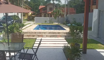 ÓTIMO Sobrado no CONDOMÍNIO MORADA DA PRAIA com 250m² 4 dormitórios sendo 2 suítes Gourmet e Piscina