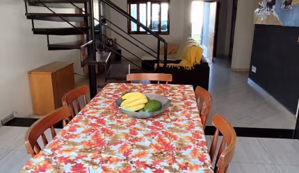 Sobrado Abaixo do preço .