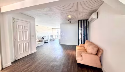 Apartamento luxuoso à venda em Higienópolis, São Paulo-SP: 3 quartos, 3 suítes, 3 salas, 4 banheiros, 2 vagas, 142m².